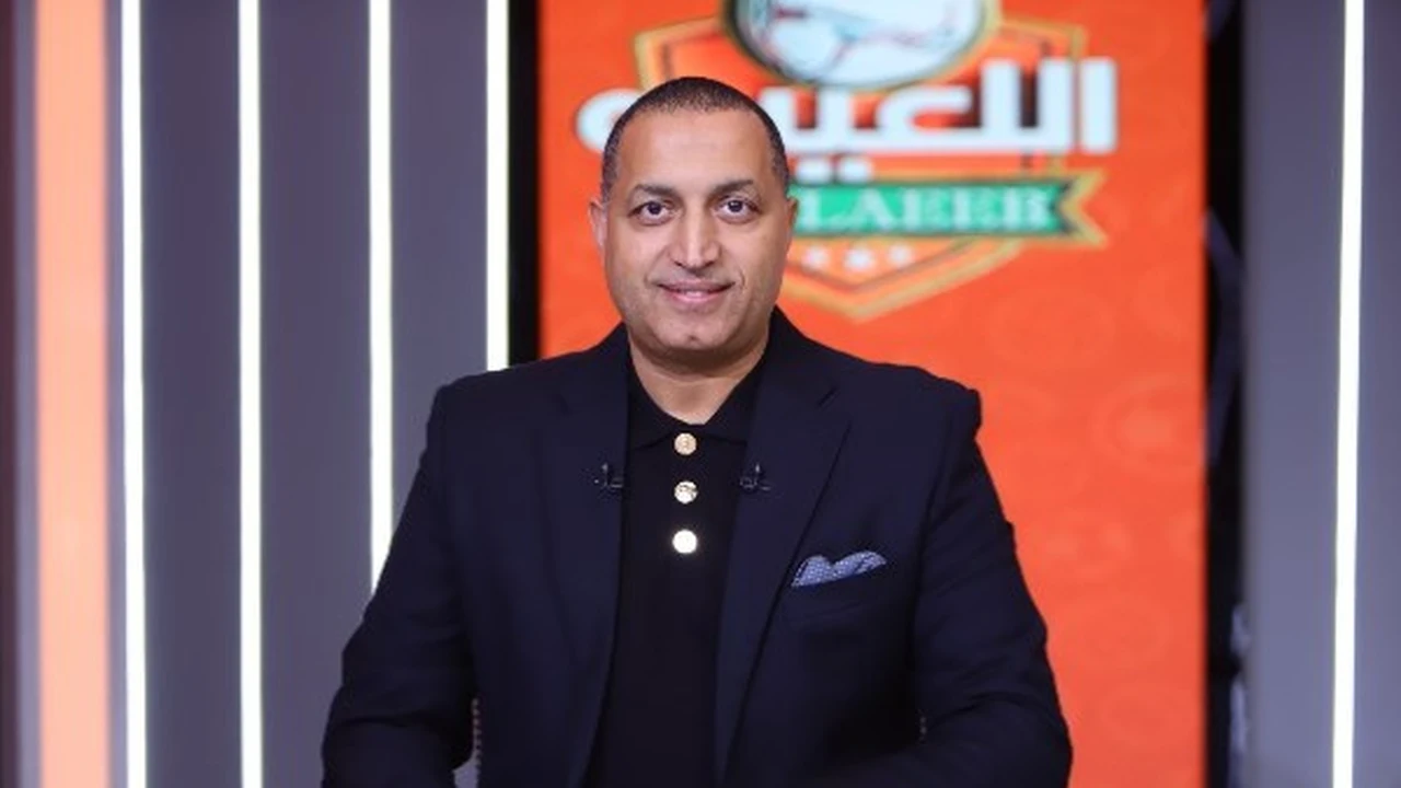 احترموا عقول الناس.. إيهاب الخطيب يهاجم تصريحات أوسكار رويز